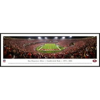 Сан Франциско 49ерс - Конечна игра во паркот Свеќник - Блејквеј Панорама НФЛ печатење со стандардна рамка
